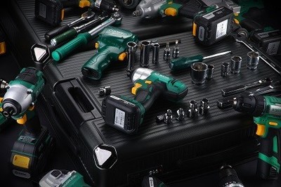 易售后携手世达工具(上海)，开启电子产品专业保养新时代